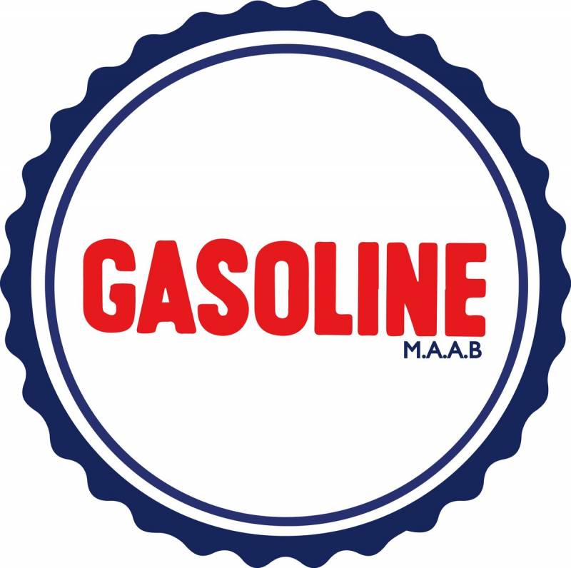 Designer et illustratrice dans le milieu des sport mécaniques LYON GASOLINE MAAB