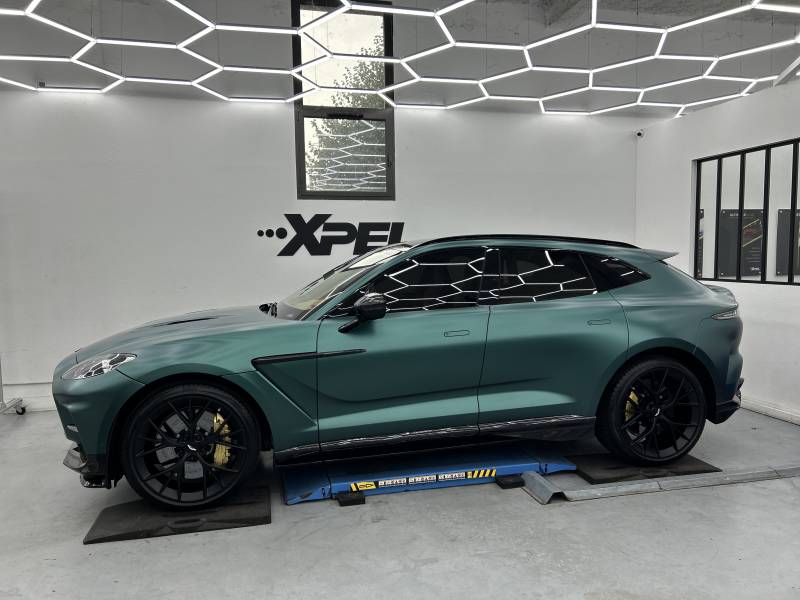 PRESTATION DE COVERING sur grosse berline et SUV